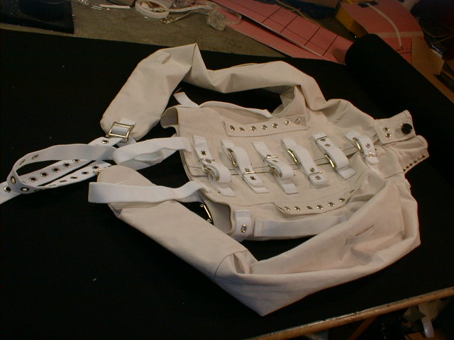 sj-front-02.jpg Front picture